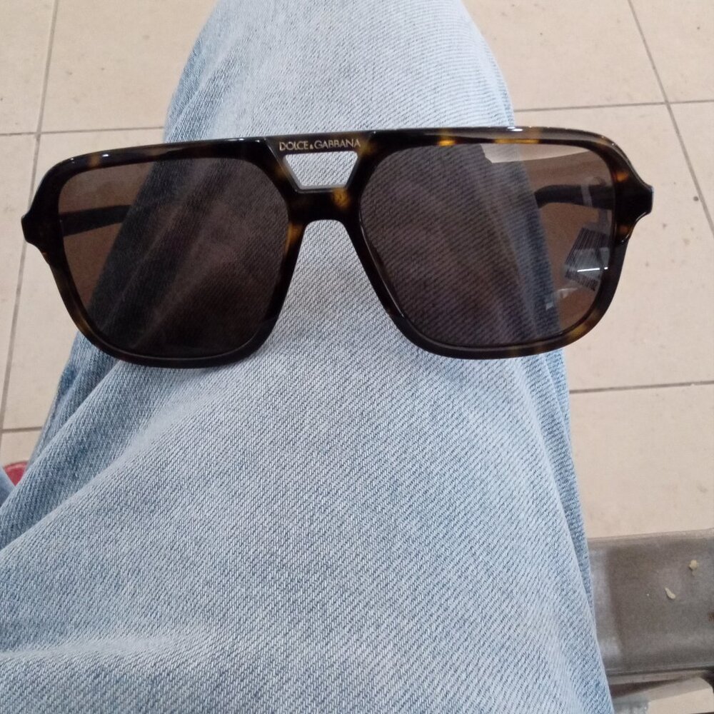 Sunglasses - Picture 5 of 11